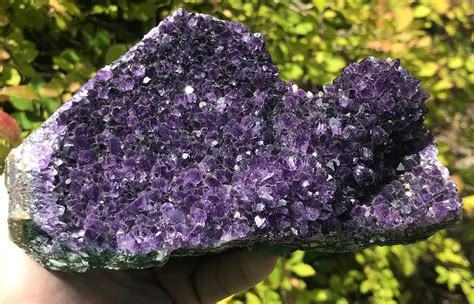 According to the International Mineralogical Association, the organization founded in 1958 who is responsible for tracking and naming new <b>mineral</b> <b>specimens</b>, there are currently more than 4,000 known <b>minerals</b>. . Natural mineral specimens